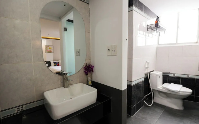 Ruby Star Hotel Nam Quoc Cang