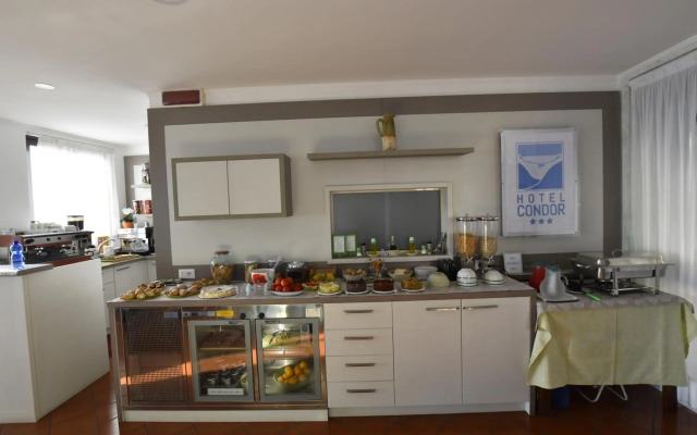 Hotel Condor