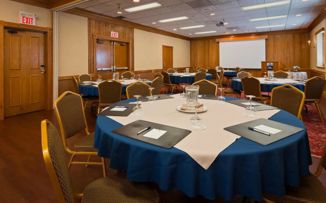 Best Western Fireside Inn