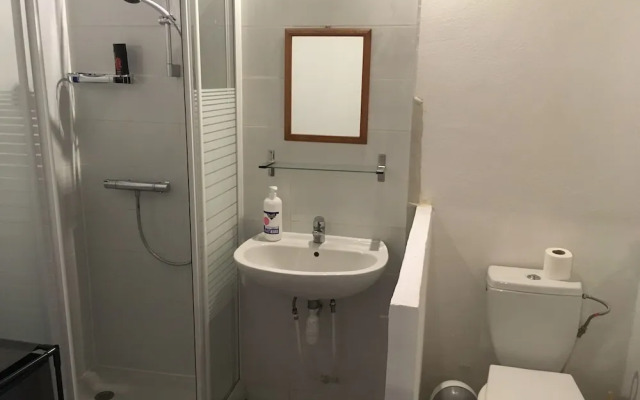 JackTavern HoStel