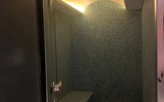Modern Studio Apartment Near Mall of Istanbul