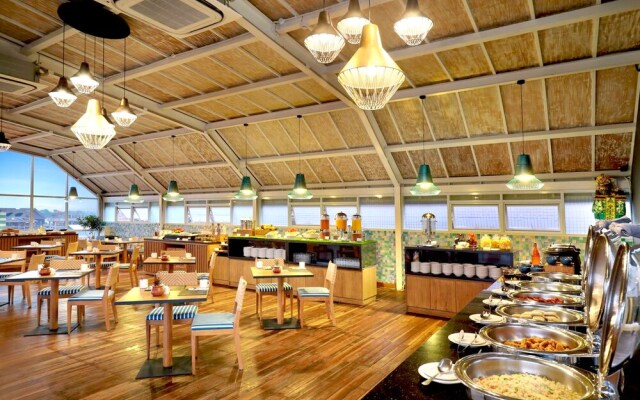 Comfort Room Batu Bolong Beach old Mans Canggu