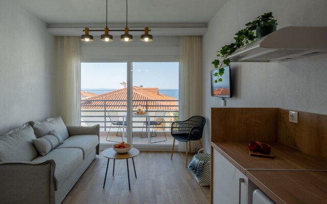 Aiora Suites