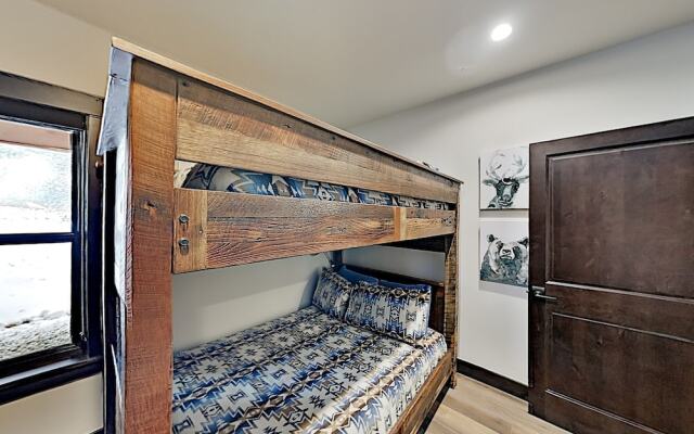 136calld 4 Bedroom Home