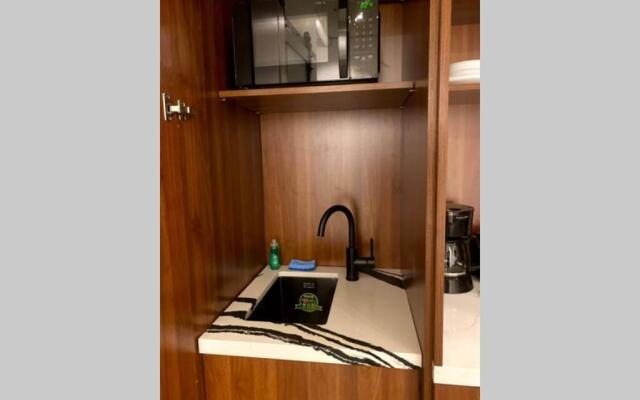 3E-Cozy! Micro apartment! in Oakland, sleeps 1