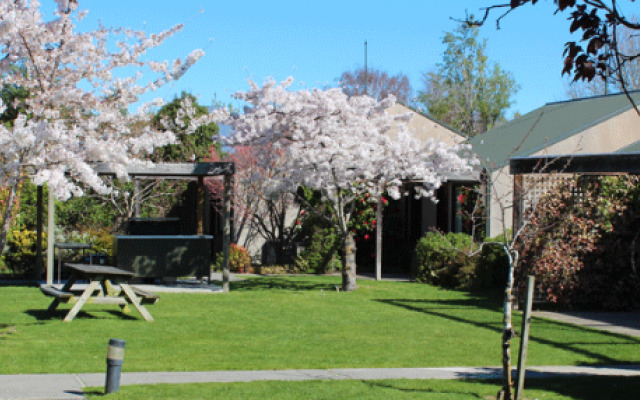 Christchurch Park Motel