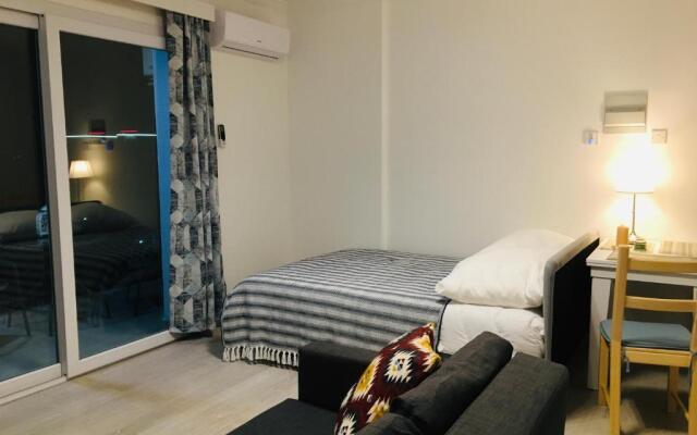 Royal Life Residence Poseidon Studio