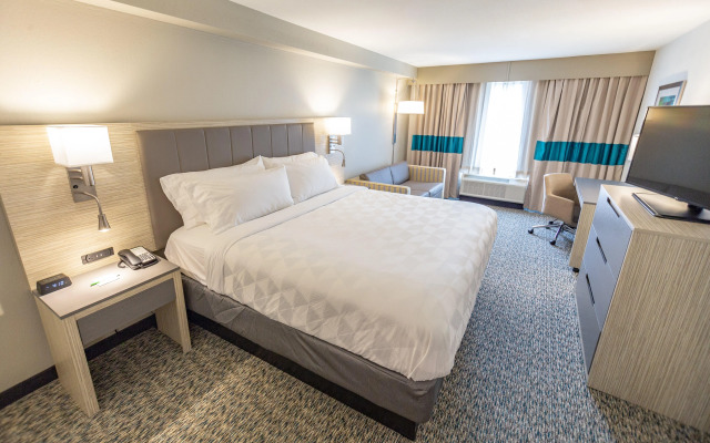 Holiday Inn Knoxville N - Merchant Drive by IHG