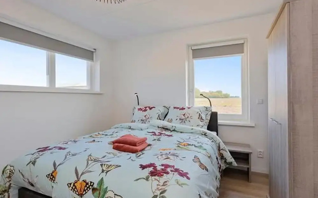 Holiday Home in Scherpenisse With Sauna