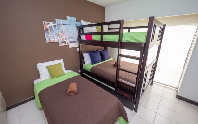 Jaco Bay Beach Condo 401