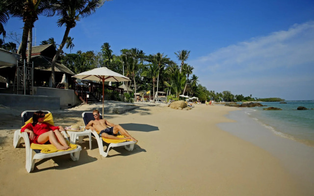 Central Samui Village