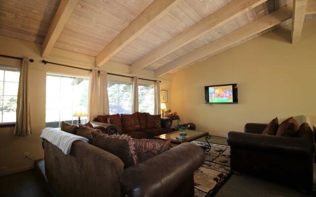 Mammoth S #205 3 Bedroom Condo