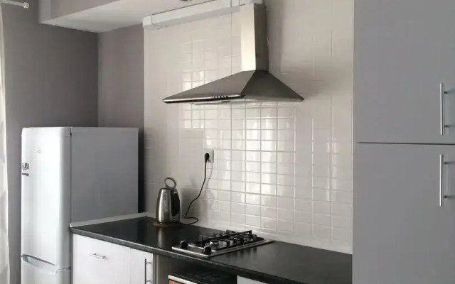 Apartments on Matrosova street 16