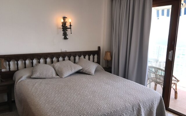 Apartamento Europalace 84