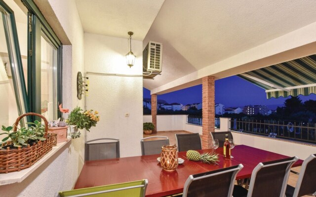 Amazing Home in Stobrec With Wifi and 4 Bedrooms