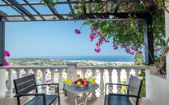 Apartment for A Pleasant Holiday In A Beautiful Complex With Shared Pool and Ac