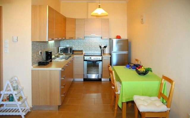 Comfartable 1 Bedroom Flat with Garden near Beach