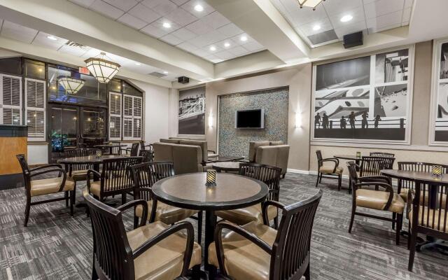 Courtyard by Marriott Pittsburgh University Center