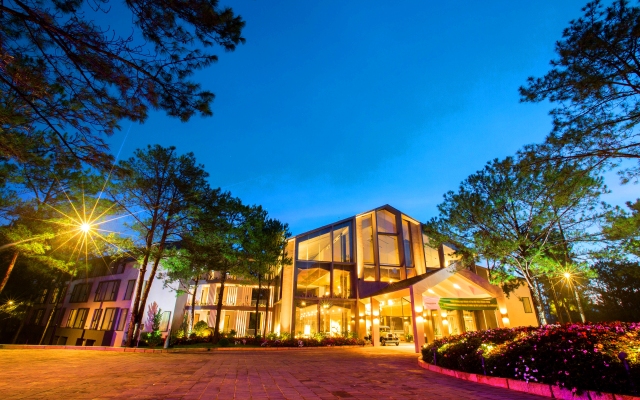 Terracotta Hotel & Resort Dalat