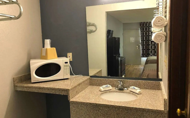 Best Value Inn Garland