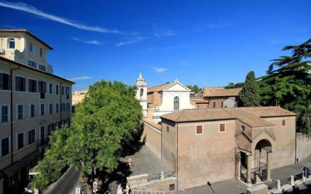 Wonderful 1bdr Apt. Near Colosseum