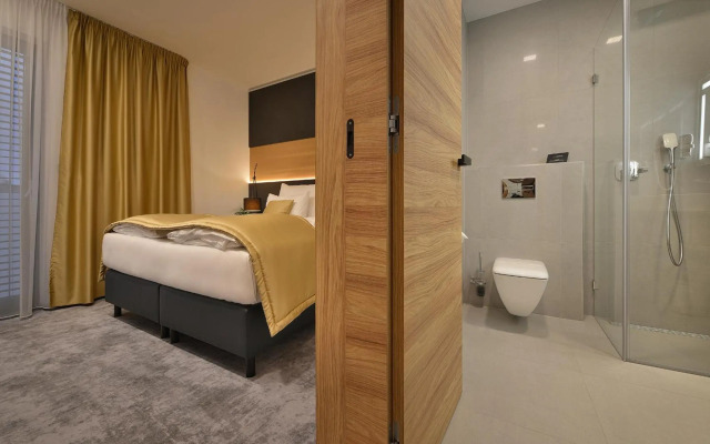 PREMIUM Wellness & Wine Hotel