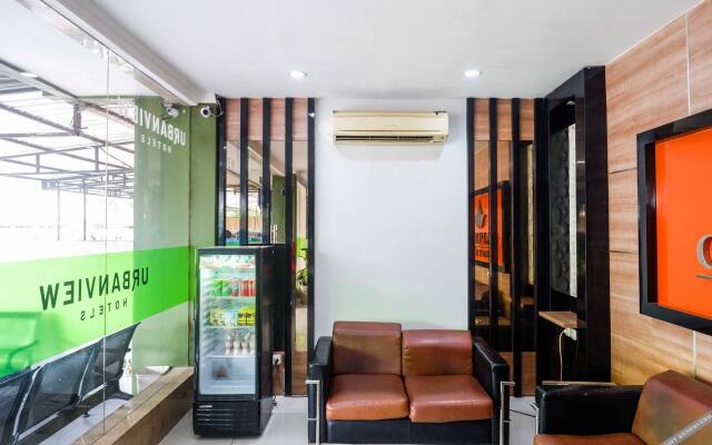 Urbanview Hotel Capital Makassar