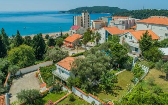 Arvala Gold Apartments