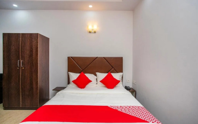 OYO 26188 Domus Atithyam