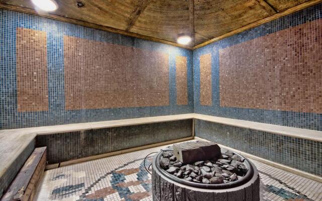 db Seabank Resort and Spa