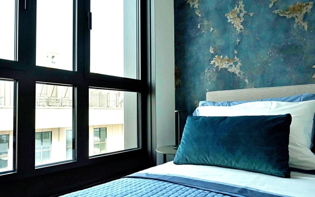 San Babila Modern Apartment