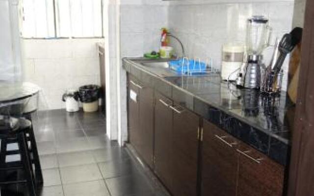 Quito Family And Youth Hostel