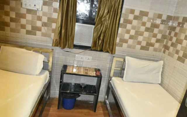 Hotel Shadab Palace