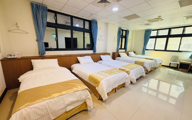 Frank's Hostel