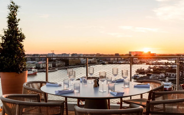 Renaissance Bordeaux Hotel