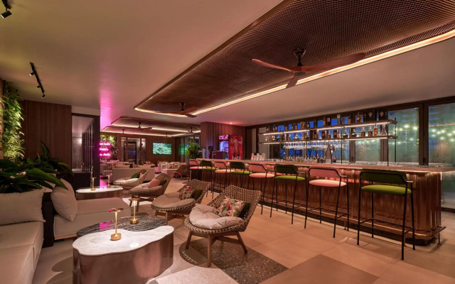 The Yacht Hotel by DC