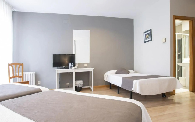 Hotel Isabel de Segura