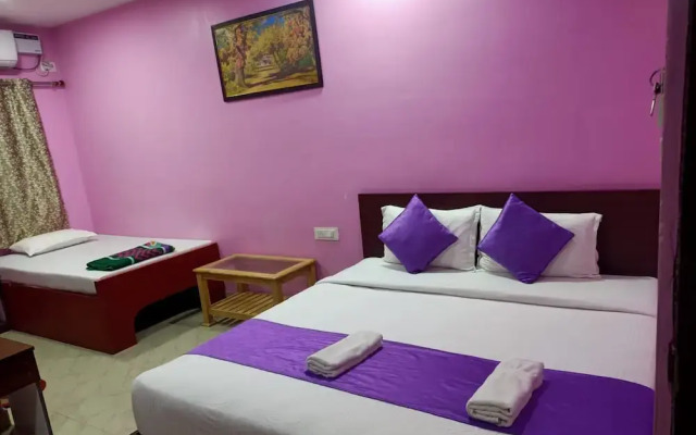 Hotel AMR GRAND