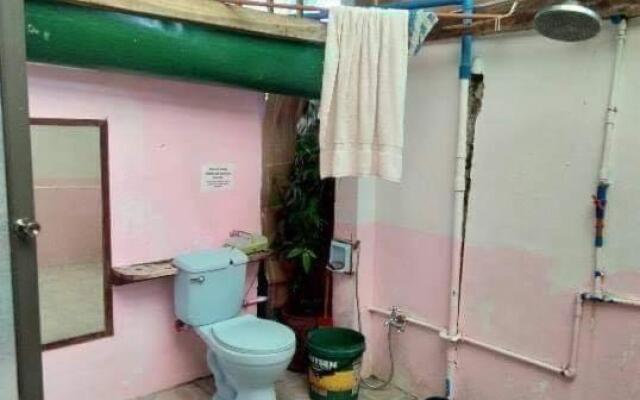 Phielle In-Home Calayo House Rental