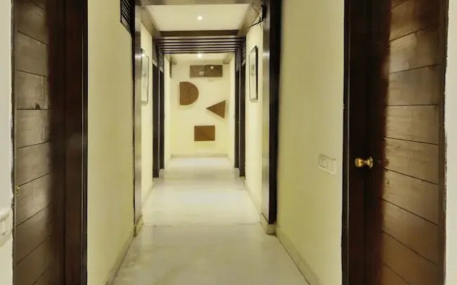 Hotel The Raj, New Delhi