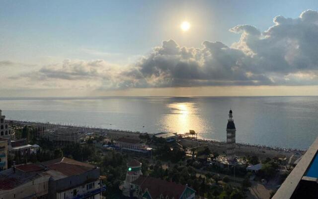 Sea view apart-hotel ORBI TWIN TOWERS 1413