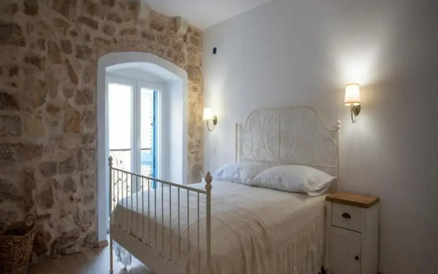 House of Nice Memories