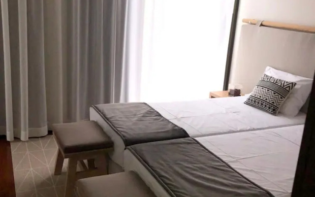 Tr ia Beach Pool Golf Villa