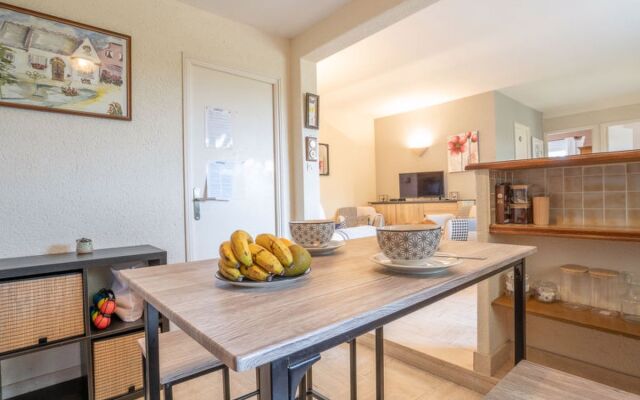 Chez Brigitte (PLC201)