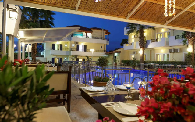 Philoxenia Hotel & Spa