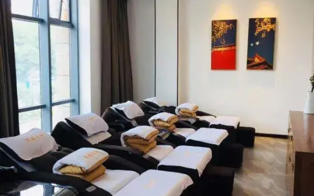 Huatian International Hotel