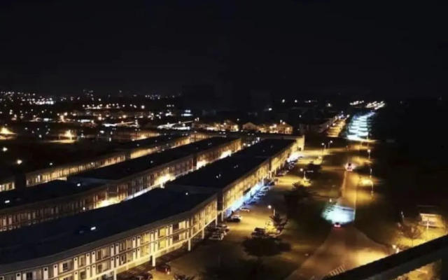 Champs Elysees Homestay by Landmark