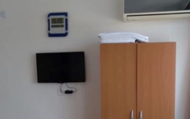 Sarp Otel