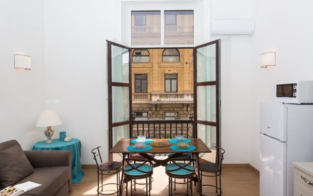 Prestigious Apartments Via Barberini