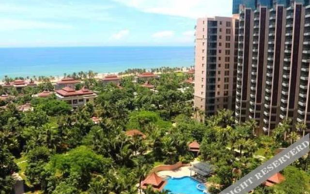 Hanhai Crown · SeaView Designer Light Luxury Seaside Resort Hotel (Freedom Lighthouse Branch)